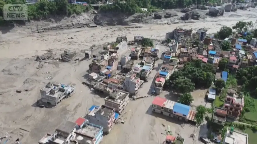 Five Japanese Missing After Nepal Glacier Flood Kills Over 1,100 cover
